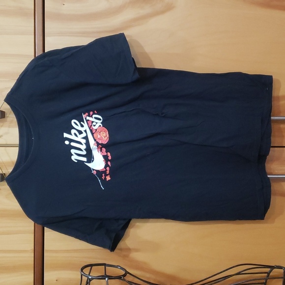 Nike Other - Nike shirt